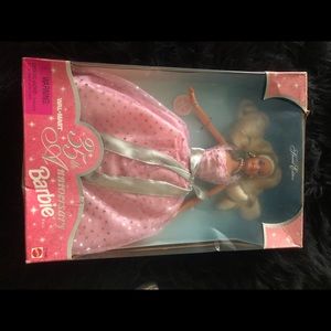 Lot of collectible barbies
